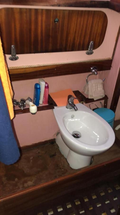 Pm Molo Trapezoidale Palermo Hotell Exteriör bild