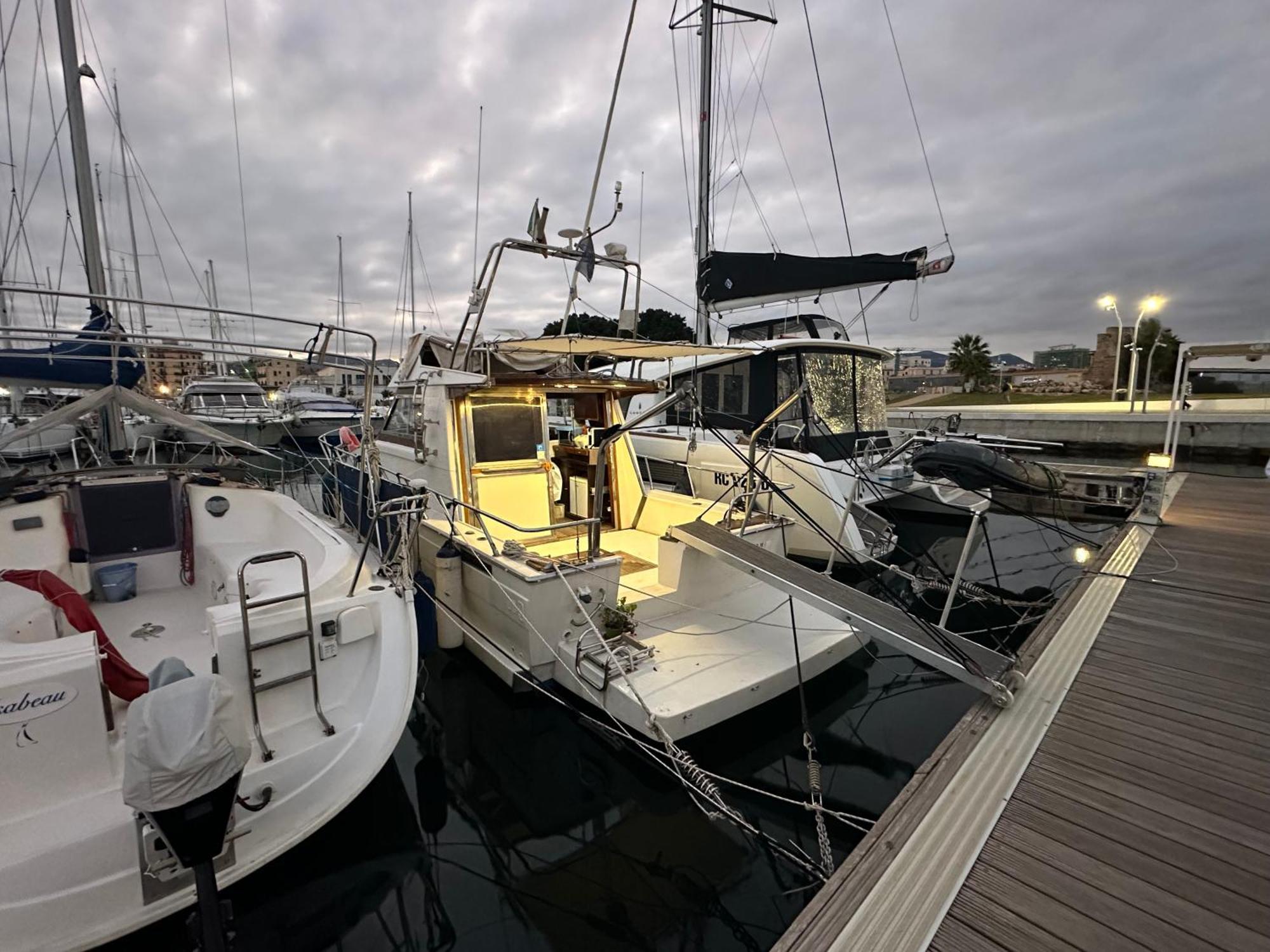 Pm Molo Trapezoidale Palermo Hotell Exteriör bild